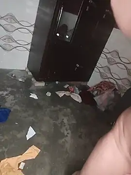 Hot_tinababy