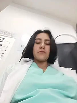 CAROLINE__07