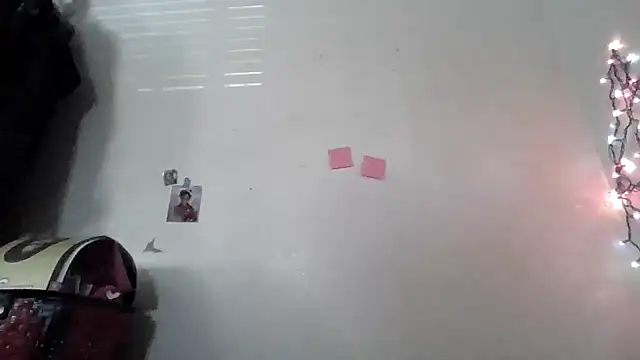 MinnieSnow live cam preview