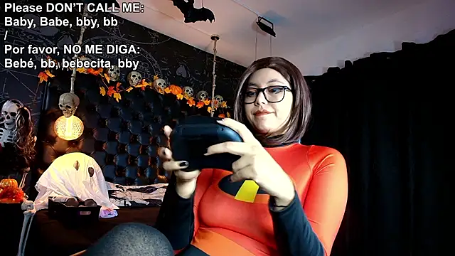 Alex（AlexHoe_）