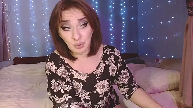 julia_renard