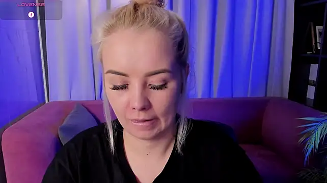 StephanieSweety live cam preview
