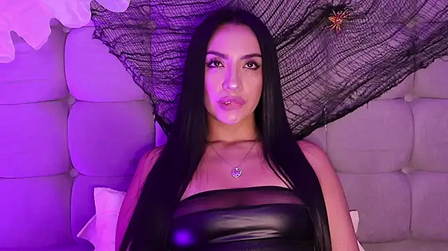 ana_riveros live cam on StripChat