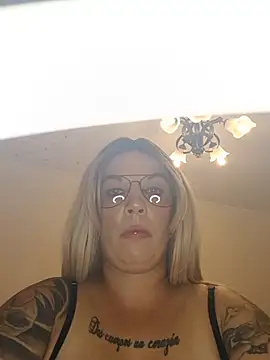 Flor_feniz live cam preview