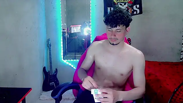 Atom_Hot