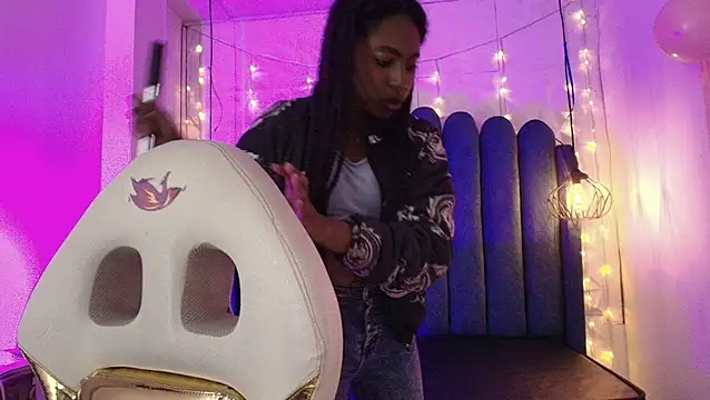 Queen_perla_