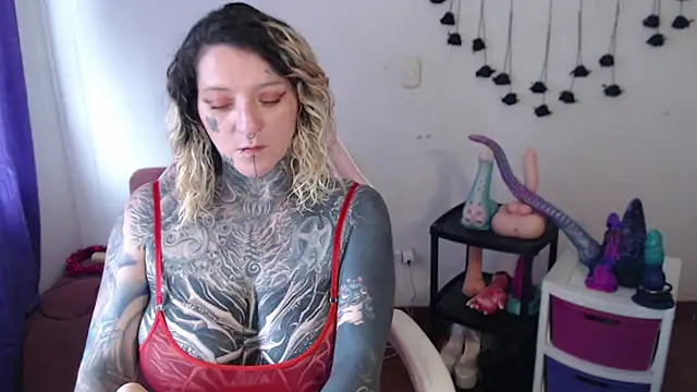 SLOPPYTITSS live cam preview
