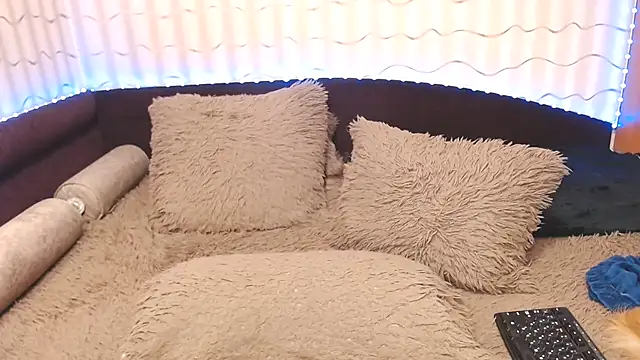 BustyKatty live cam preview