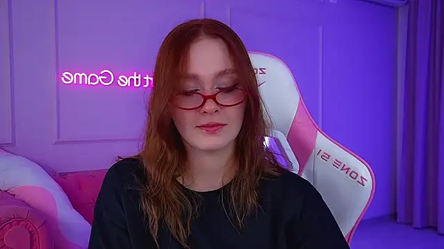 AgataFoxley webcam