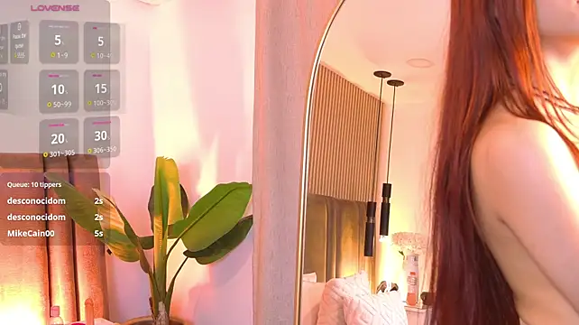 SaraLugo live cam on StripChat