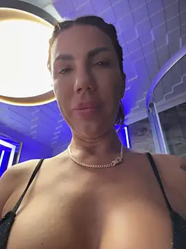SelineVelvet webcam