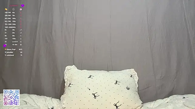JenniferCasey live cam on StripChat