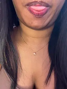Tamil_Maaya