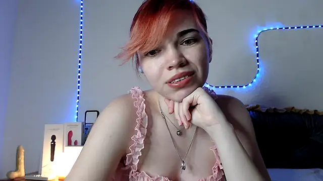 olivka-flower live cam preview