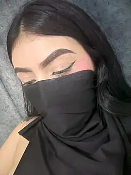 zharaaa18 webcam