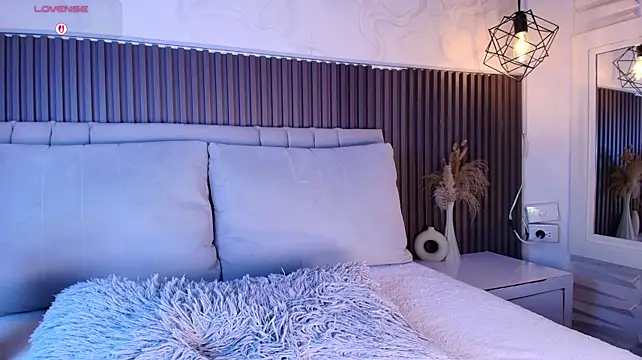 SHANONCLARK live cam preview