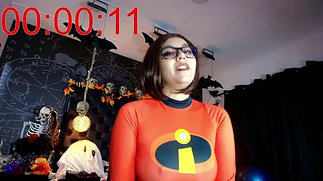 Alex（AlexHoe_）