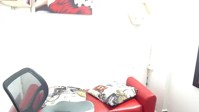 DIVAX_MONSERRAT live cam on StripChat