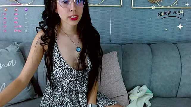 laraa_jeean live cam on StripChat