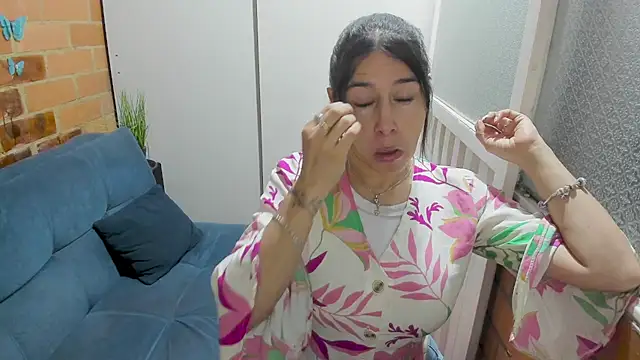 Penelope47 live cam preview