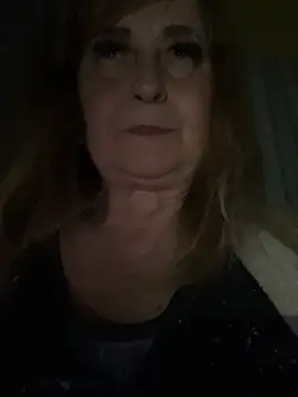 Irina2909@xh live cam preview