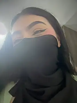 zharaaa18 (F young) - Doggy Style + Twerking