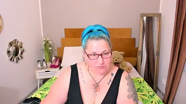 Sugarmommy_69X live cam on StripChat