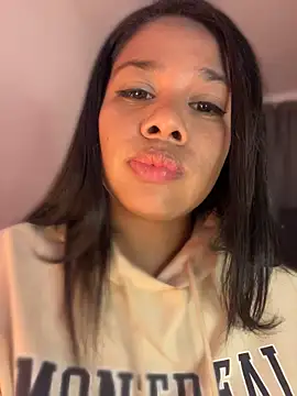 Rashell1_Queen