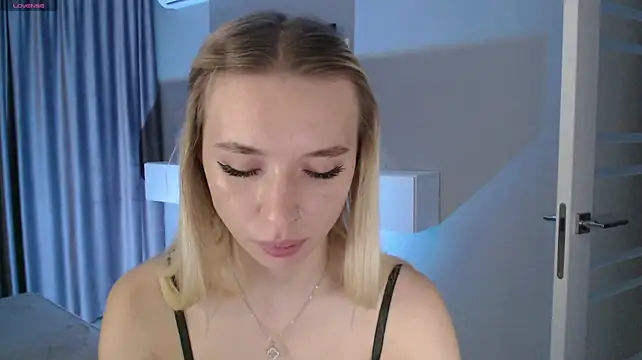 Emily_Hartt