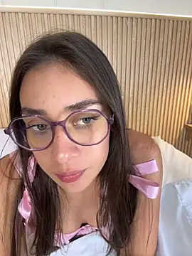 NahimiThompson live cam preview
