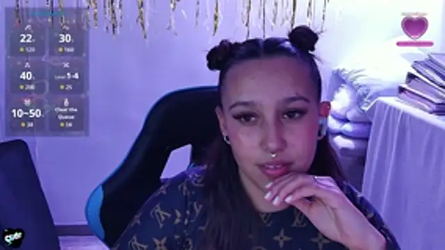 Skarlet_Adams28