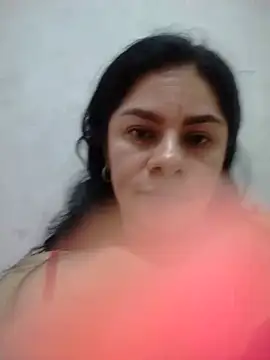 luna_pinky live cam on StripChat