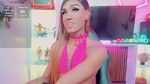 Kendall_hornyy
