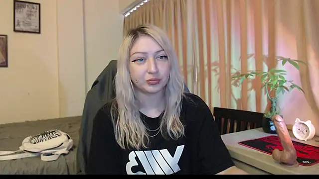 Emily_hardcore