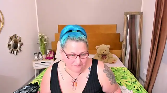 Sugarmommy_69X live cam on StripChat