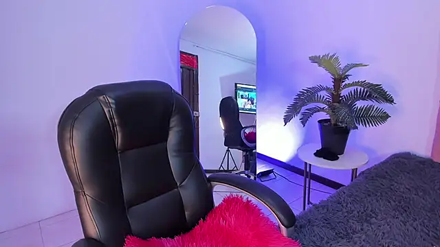 sophia_velarie77