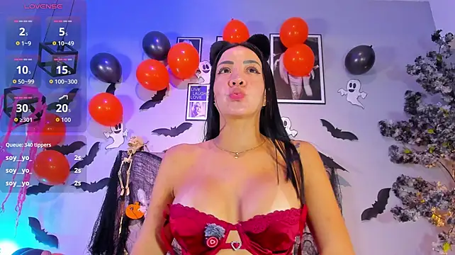 Anyconnor live cam on StripChat