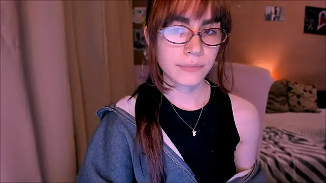 _selectrra live cam on StripChat
