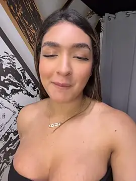 jenn_fit webcam