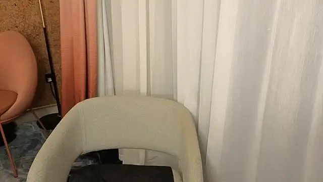 EllieAfterDark89 live cam on StripChat