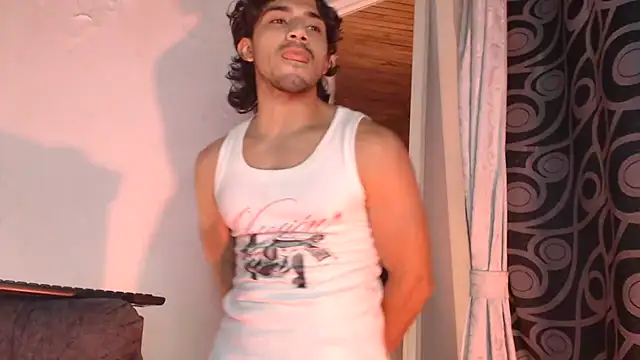 ArturoCardona_ live cam preview