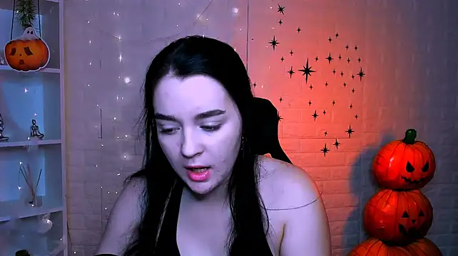 monica_xcx