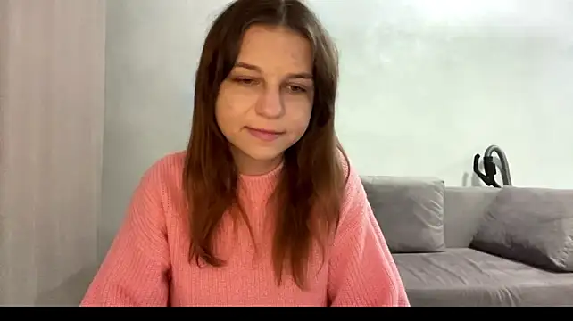 HwaTrippel live cam preview