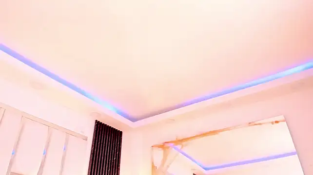 Maia_Clark520 live cam preview