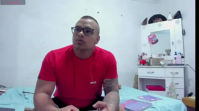 LucasAndHotbunny live cam on StripChat