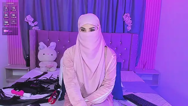Nayla-Mouna