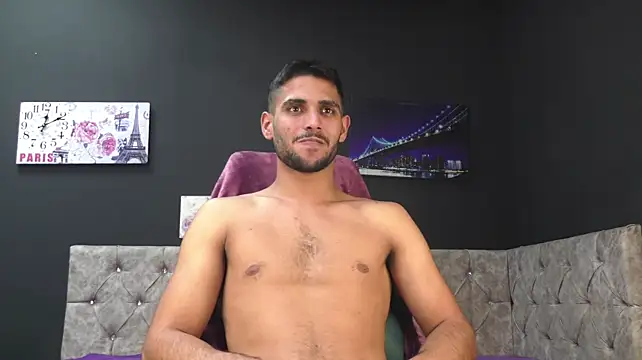 EnzoKnox live cam preview