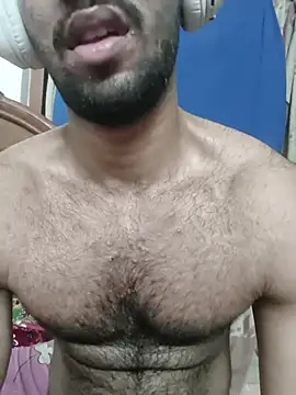muscularguywithbigcock