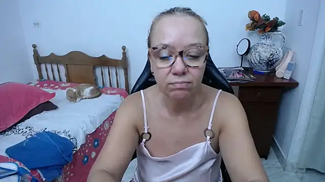 yeslluisa live cam preview