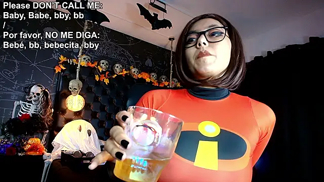 Alex（AlexHoe_）